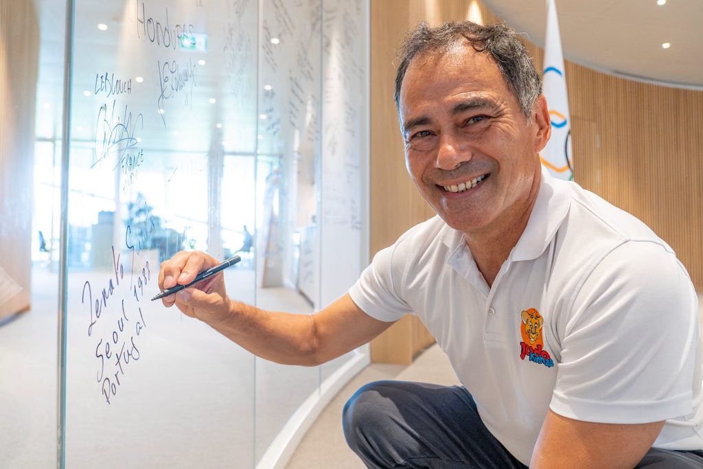 Homenagem a Renato Kobayashi na International Olympic Committee